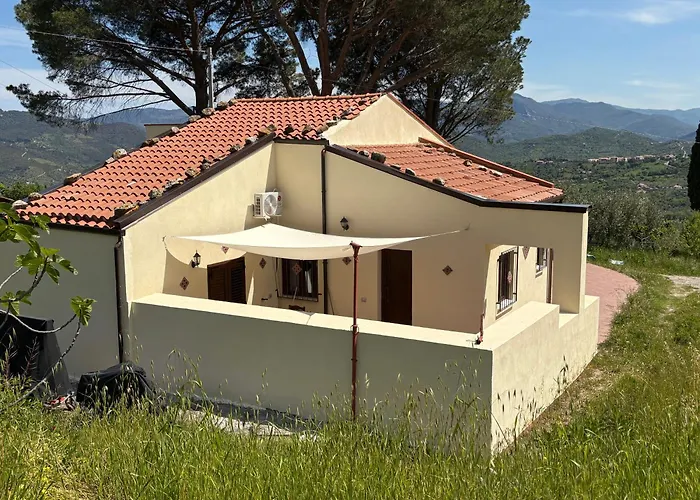 Zoe Castelbuono (Sicily)